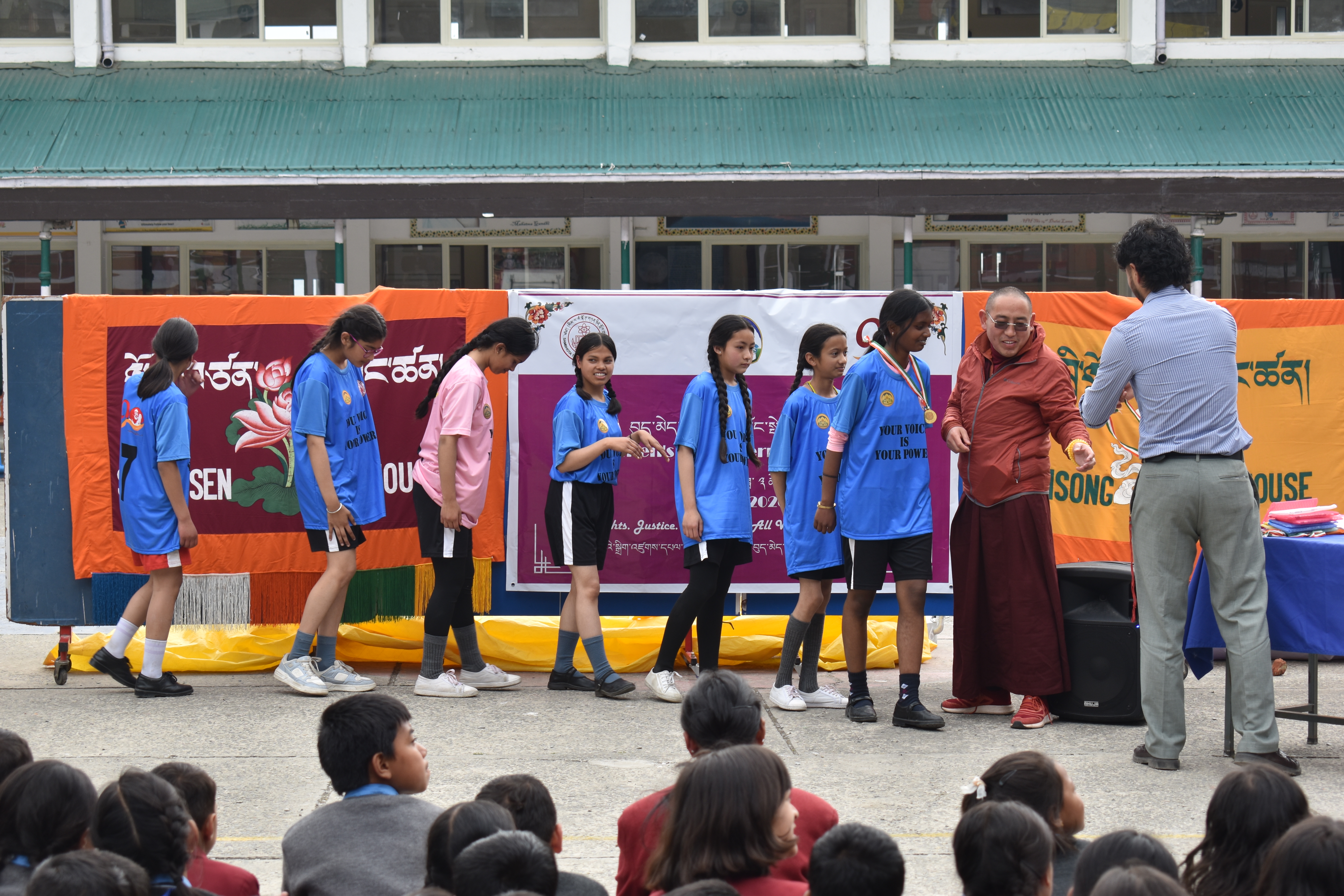 Inter_house_girls_football