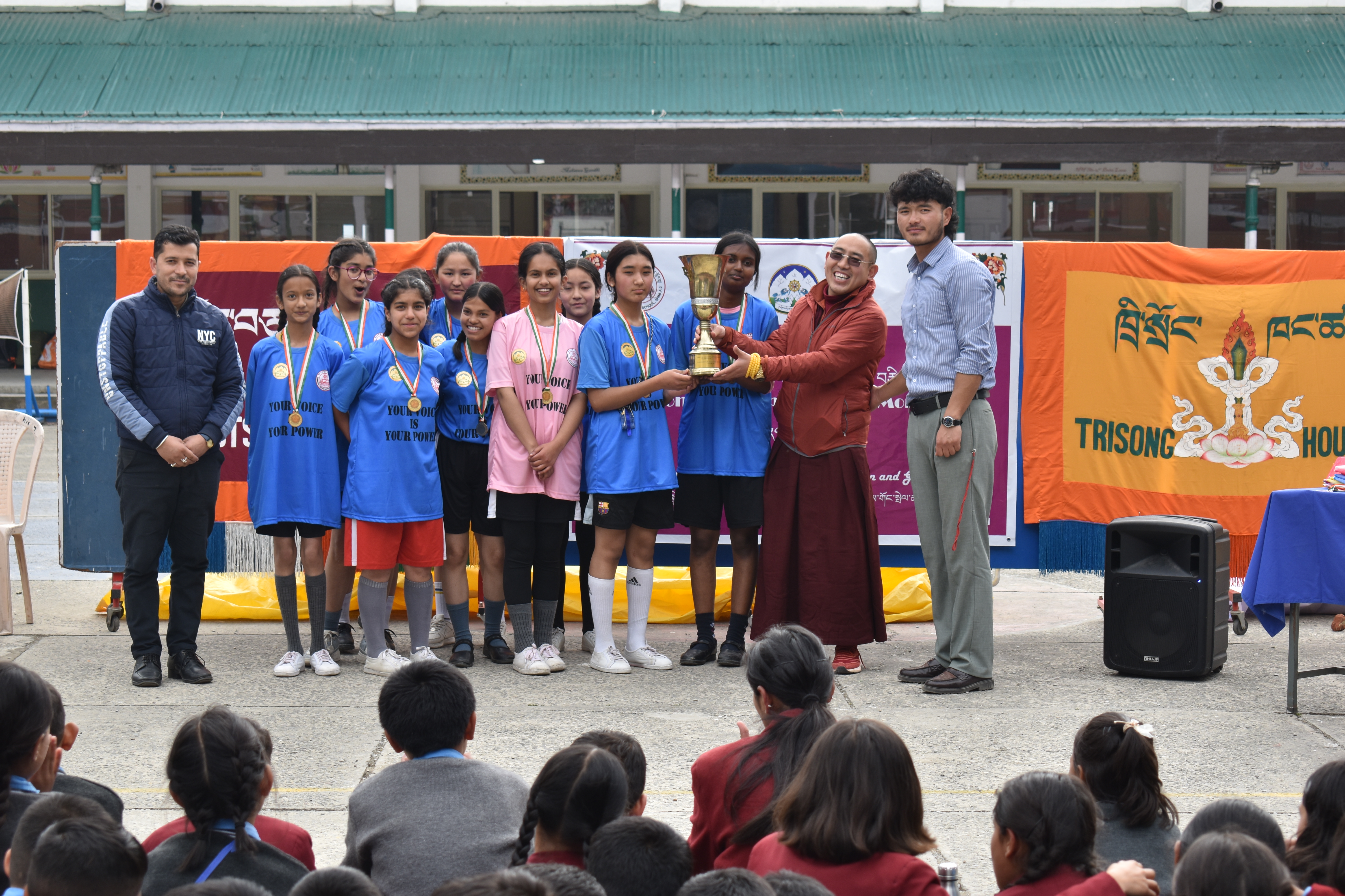 Inter_house_girls_football